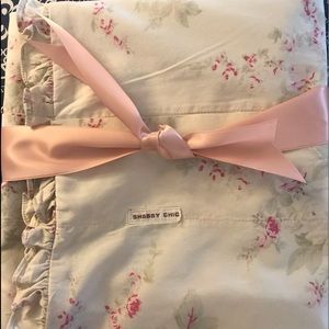 Shabby chic euro sham